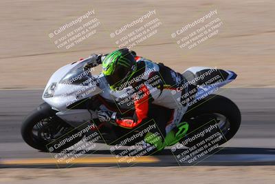 media/Dec-10-2023-SoCal Trackdays (Sun) [[0ce70f5433]]/Turn 9 Inside Set 2 (1115am)/